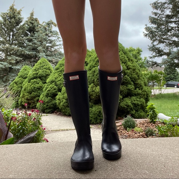 Steve Madden rubber boots - Picture 1 of 3